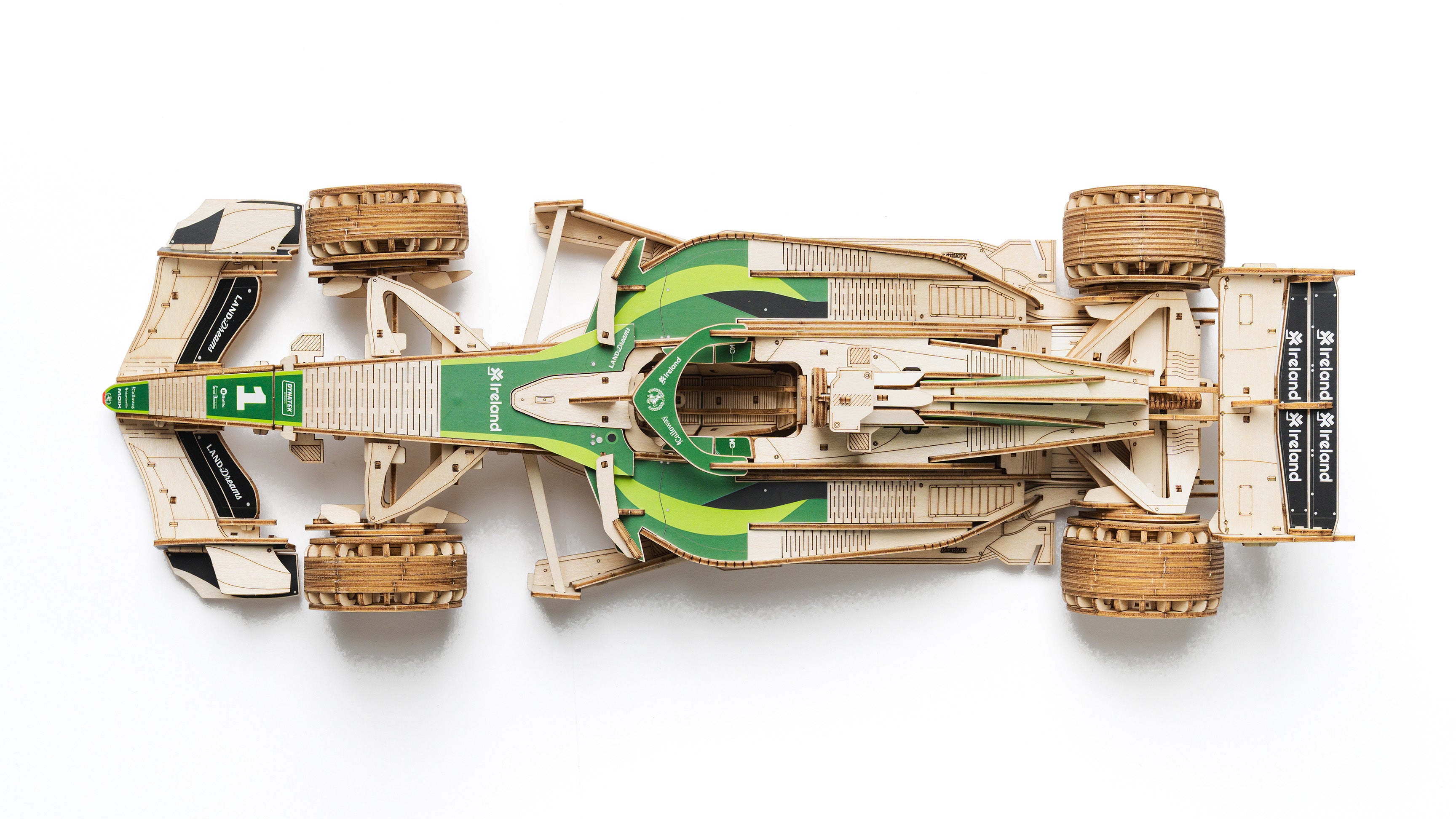 Formula Aero 226 Legacy Edition (Pre-order)
